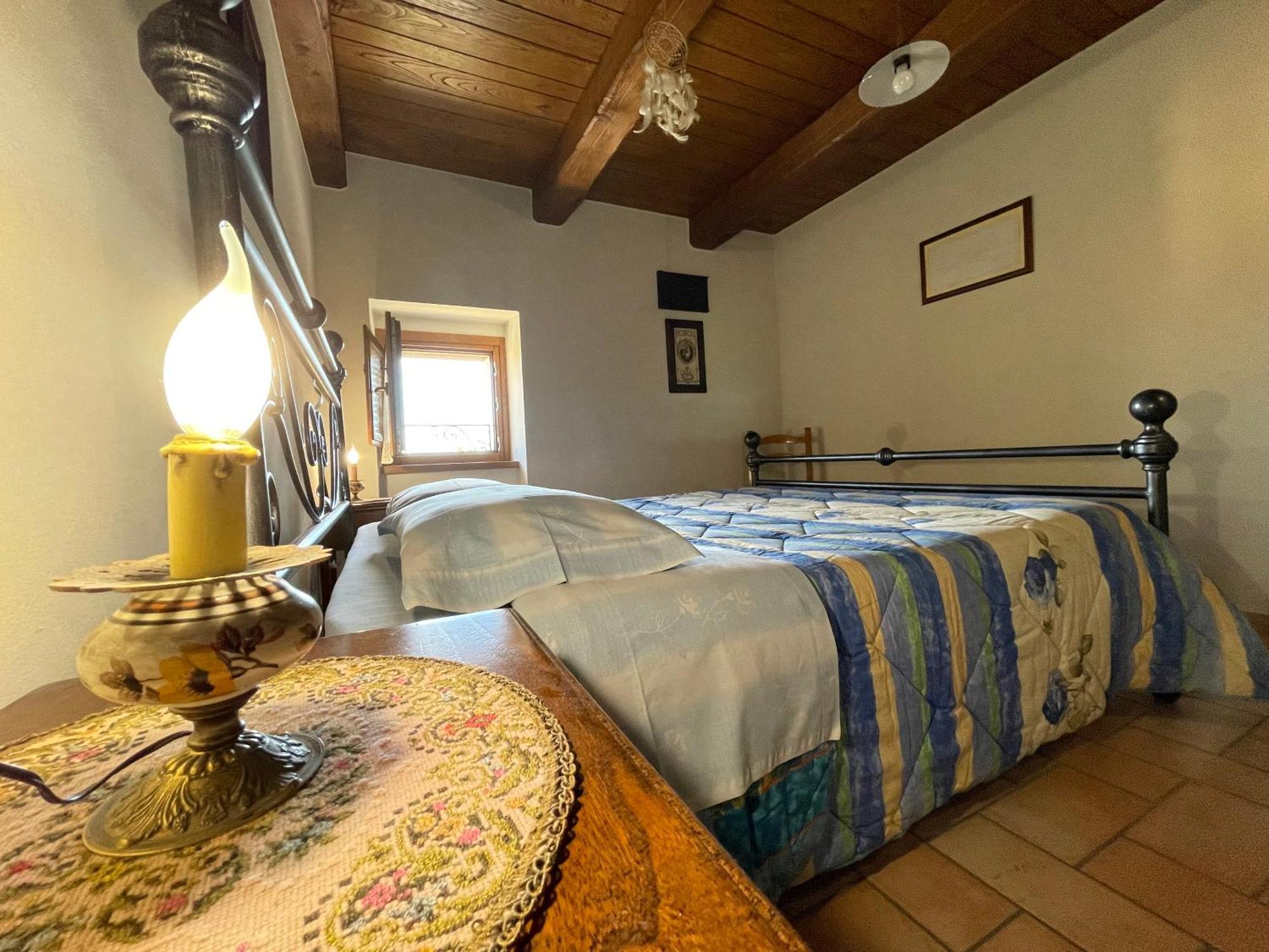 Agriturismo Le Castellare Монтемонако Экстерьер фото