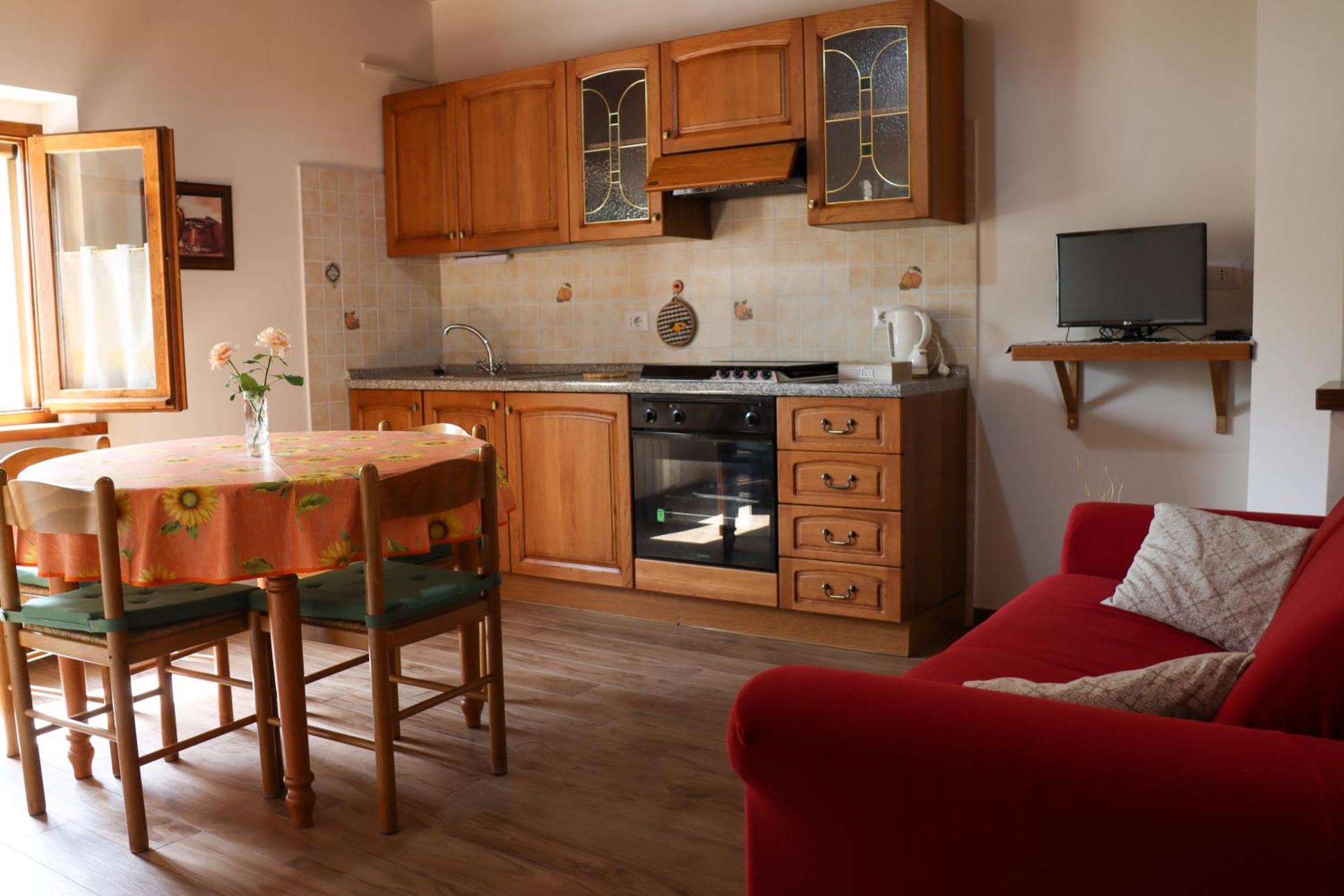 Agriturismo Le Castellare Монтемонако Экстерьер фото